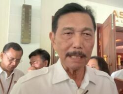 Luhut Respons Soal Kesederhanaan Paus Fransiskus saat Datang ke RI