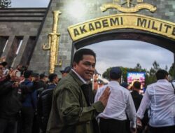 Viral Erick Jabat Tangan Mayor Teddy seperti Pemain Naturalisasi