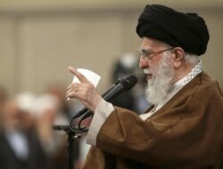 Iran Kutuk Serangan Israel yang Bunuh Jubir Hizbullah: Aksi Teroris