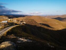 Menemukan ‘Dunia yang Hilang’ di Sumba dan Cerita Pulau Masa Lampau