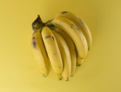 Apa yang Terjadi pada Tubuh Bila Makan Pisang Setiap Hari?