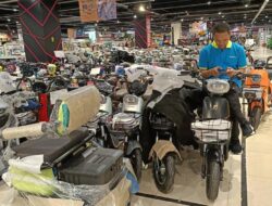 Cus ke Transmart Full Day Sale, Sepeda Listrik Sale Jutaan IDR