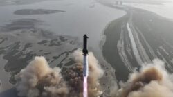 Roket Raksasa Starship Elon Musk Meledak Saat Uji Coba