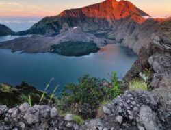 Turis Brasil Jatuh di Gunung Rinjani Ditemukan, Evakuasi Terkendala