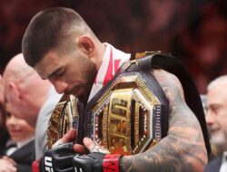 Reaksi Manajer Islam Makhachev Usai Topuria KO Oliveira