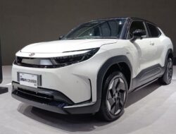 Toyota Bawa Urban Cruiser Kembaran Suzuki eVitara ke GIIAS 2025