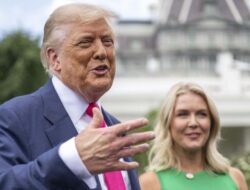 Dukun-dukun di Peru Meramal Trump Sakit Parah Tahun Depan