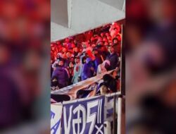 Detik-detik Bentrok Berdarah Pendukung di Argentina