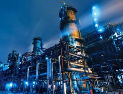 Harga Minyak Lanjut Melemah Imbas Oversupply dan Loyo Permintaan