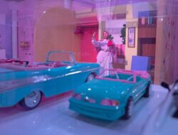 Dunia Barbie Menyapa Jakarta Penuh Nostalgia