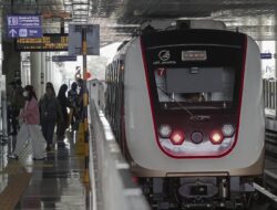 MRT Alami Gangguan Operasional Pagi Ini, Penumpang Diminta Turun
