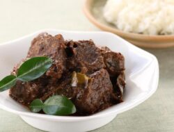 Jangan Salah Pilih, 5 Bagian Daging Sapi Ini Cocok Dimasak Rendang