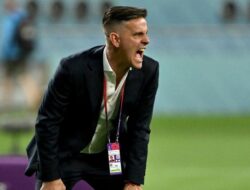 Herdman Bawa Satu Asisten ke Jakarta untuk Tim nasional Indonesia