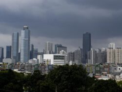 BMKG Ingatkan Waspada Hujan Lebat Hari Ini Sampai saat ini Selasa