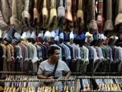 Kemendag Amankan Puluhan Ribu Bal Pakaian Bekas Ilegal dalam 3 Tahun