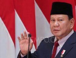 Prabowo Tiba di Istana Elysee Prancis