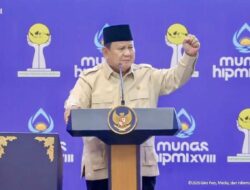 Lawatan Luar Negeri Dikritik, Prabowo Bawa-bawa Nama Jokowi