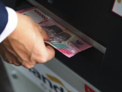 Kejadian Istimewa Makan Tabungan Masih Terjadi? Ekonom Menyoroti Dinamika Simpanan Nasabah