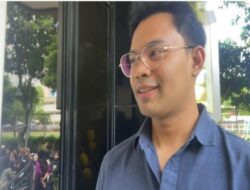 Insanul Fahmi Akui Pernah Depresi dan Menyesal Setelah Berpisah dengan Wardatina Mawa