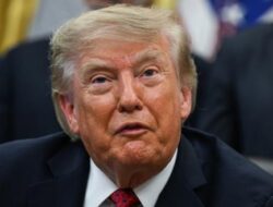 Trump Ingatkan Iran: Hal Besar Nanti akan Terjadi